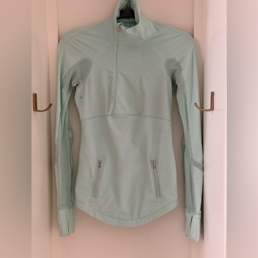 Lululemon pullover